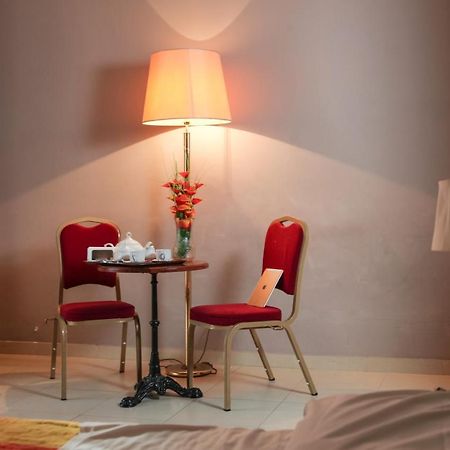 Hotel Cesare 14 Napoli Dış mekan fotoğraf