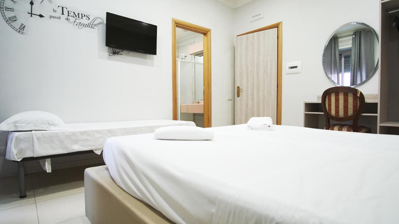 Hotel Cesare 14 Napoli Dış mekan fotoğraf